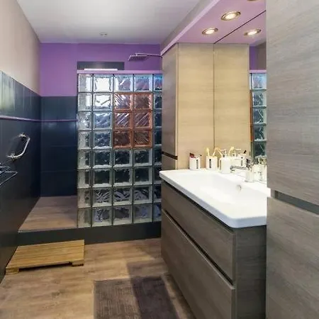 Pour Des Vacances Idylliques Pres De La Cite ! 빌라 *