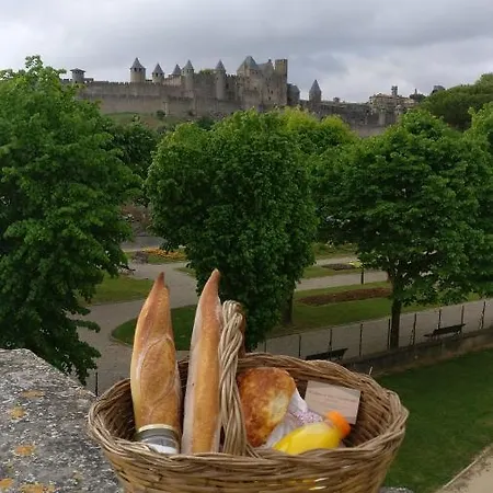 Pour Des Vacances Idylliques Pres De La Cite ! 빌라